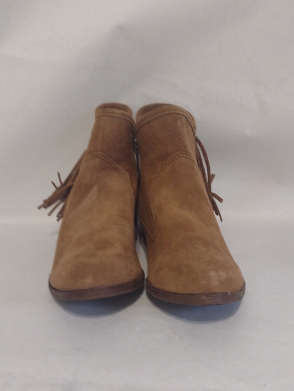 Minnetonka Women's Brown Suede Fringe Booties (J804)